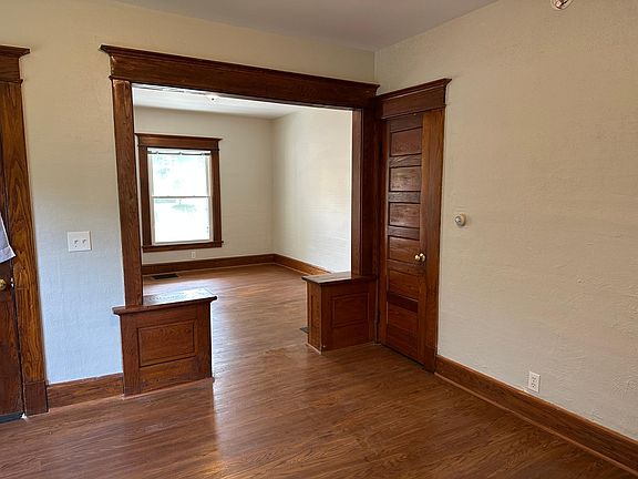 4th image of 58 West Ave
