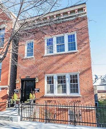 1st image of 1521 N Wood St #1