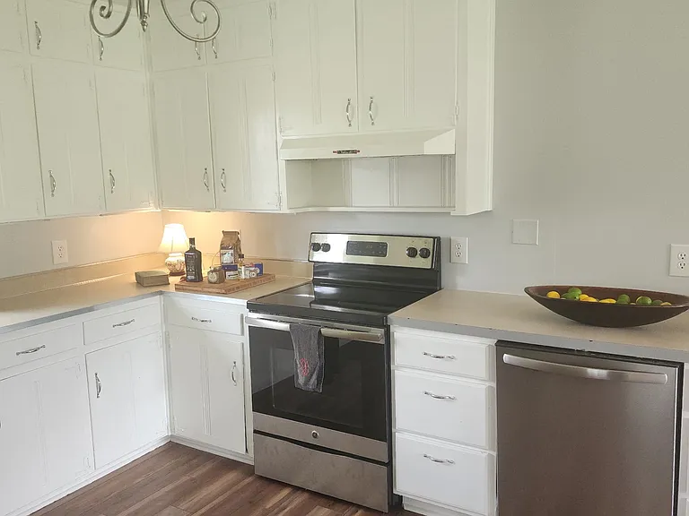 412 American Rd — Photo 6