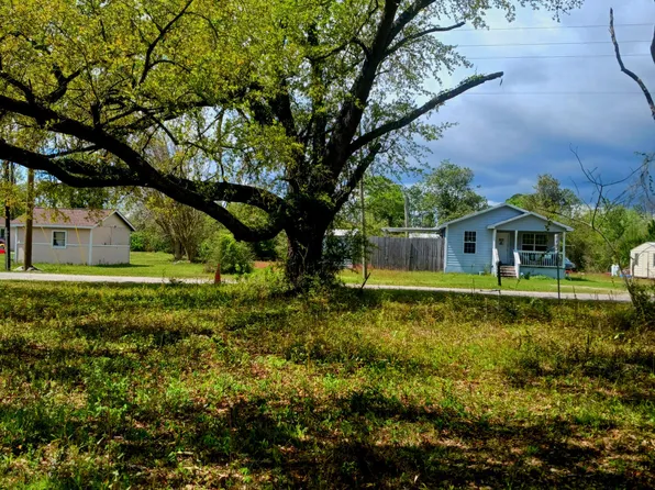 7512 Jefferson Ave, Southport, FL 32409