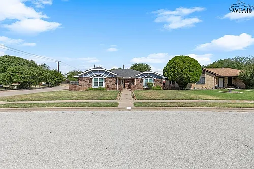 1 McNabb Cir Photo 1