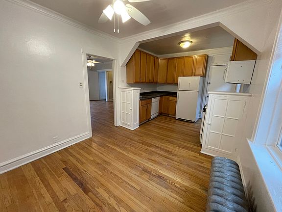 2nd image of 5002 N Springfield Ave #5004-3