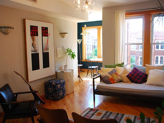 2nd image of 2618 N Spaulding Ave APT 3E