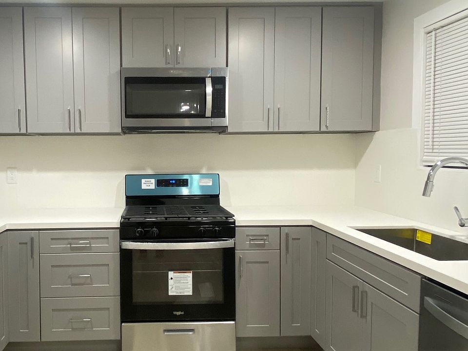1st image of 40 63rd Pl APT J