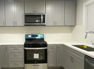 40 63rd Pl APT J, Long Beach, CA 90803