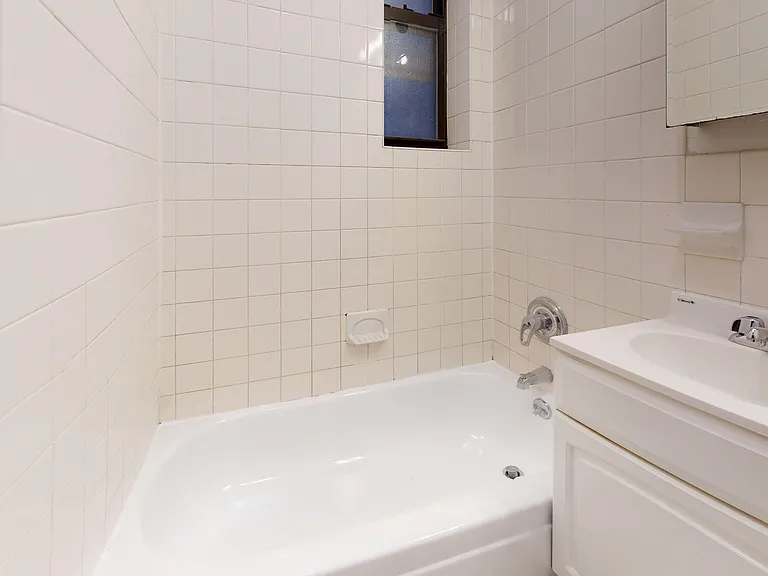 337 E 90th St #3B — Photo 6