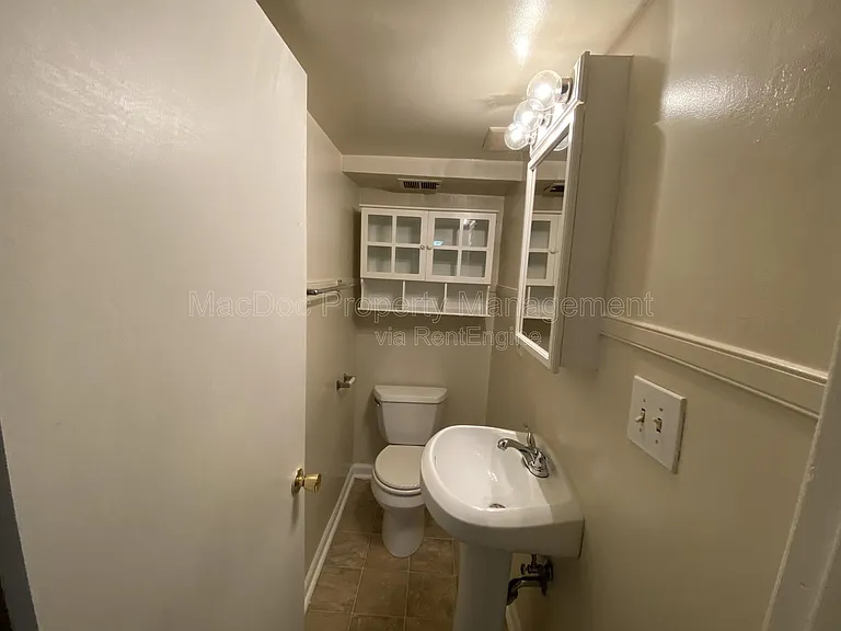 601 Forbes St — Photo 21