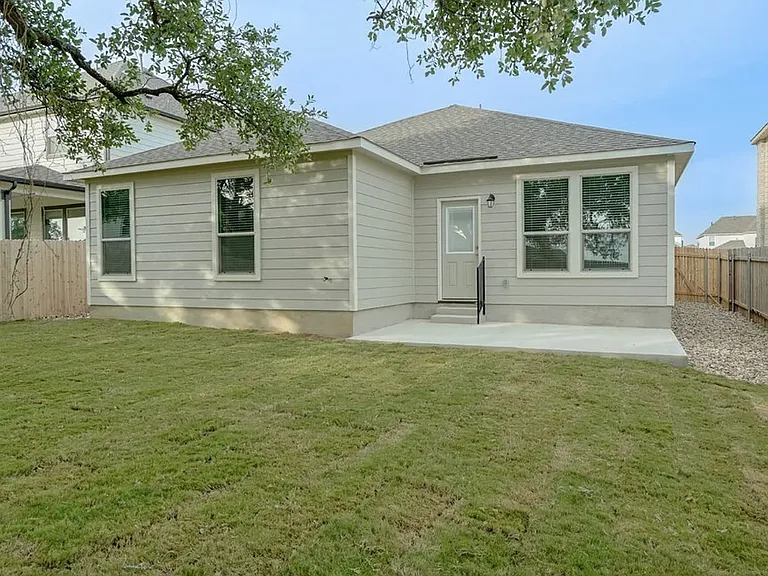 1625 Garlock Dr — Photo 7
