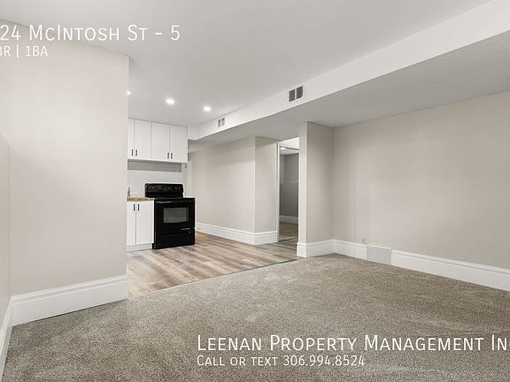 2nd image of 824 McIntosh St #5