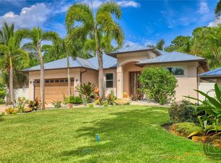 204 Pine Rd, Nokomis, FL 34275