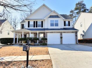 3832 Alexandra Oak Ct, Suwanee, GA