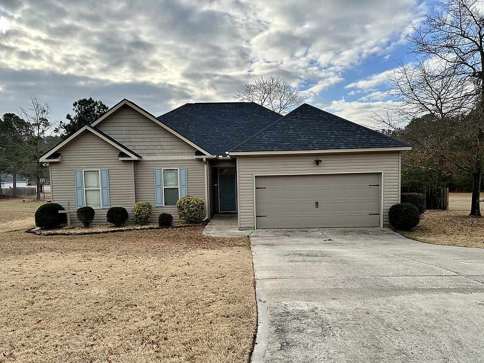 1st image of 136 Running Creek Dr