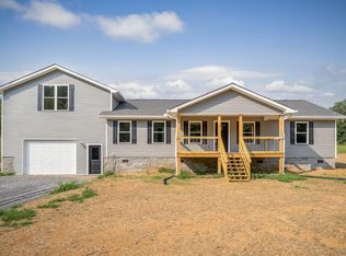 420 Salt Lick Creek Rd, Pleasant Shade, TN 37145