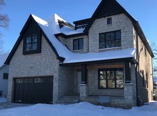 631 S Hawthorne Ave, Elmhurst, IL
