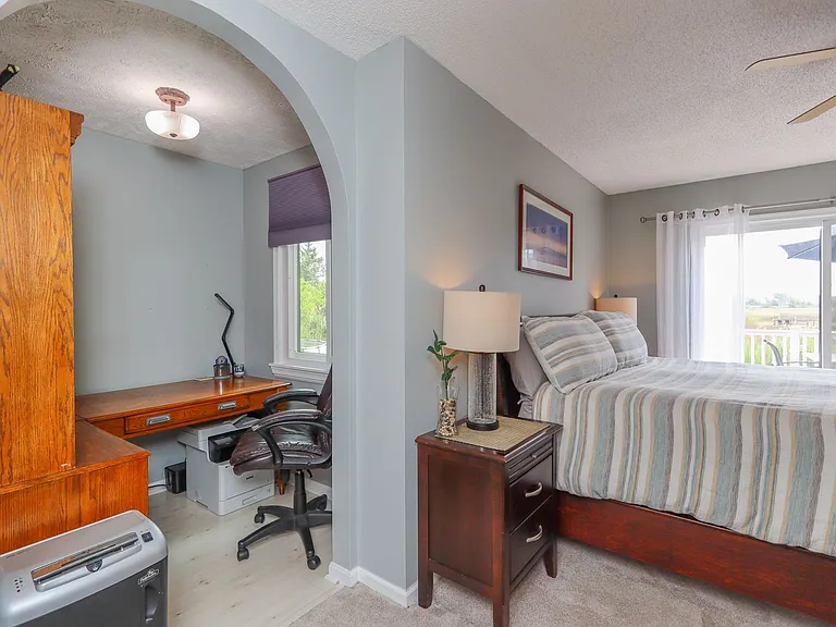 20B Freeman Dr — Photo 25