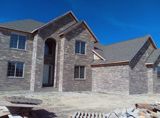 31254 Jaguar Ln, Chesterfield, MI