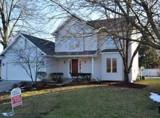 1612 Byron Dr, South Bend, IN 46614