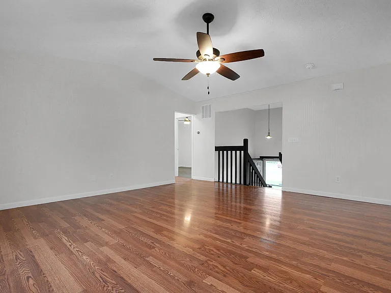 1174 Obetz Rd — Photo 3