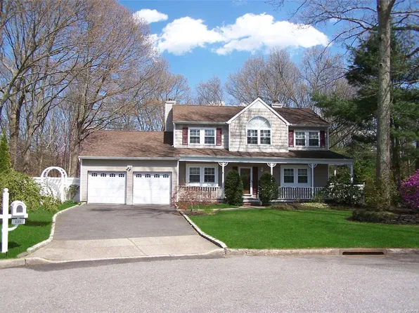 131 Cedar Street, Centereach, NY 11720