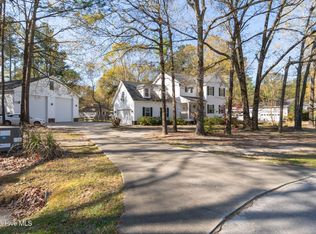 589 Deer Run Road, New Bern, NC 28562