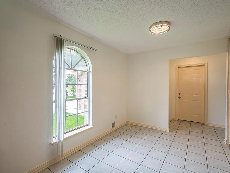 13402 T C Jester Blvd — Photo 4