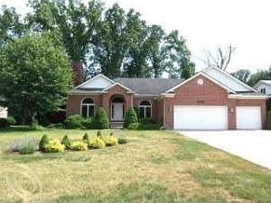 1st image of 8575 Woodside Dr