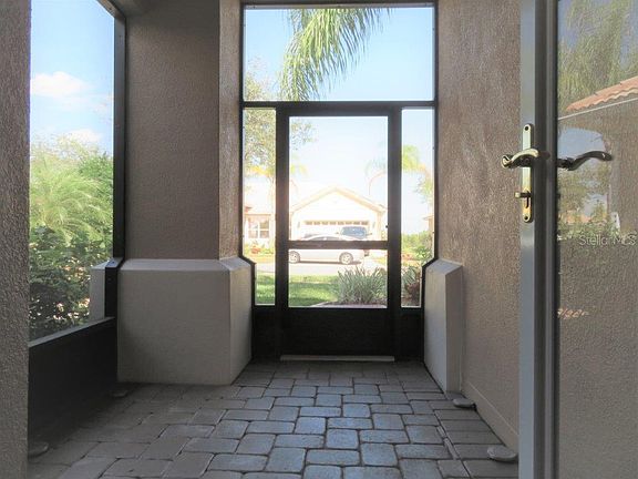 4th image of 3540 Forest Park Dr