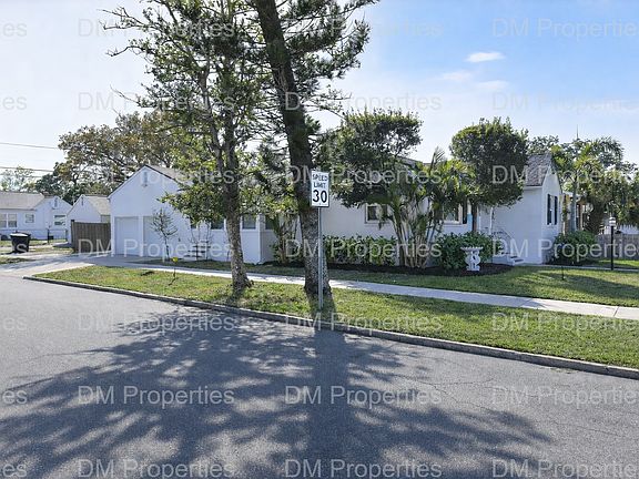 4th image of 4300 1st Ave S