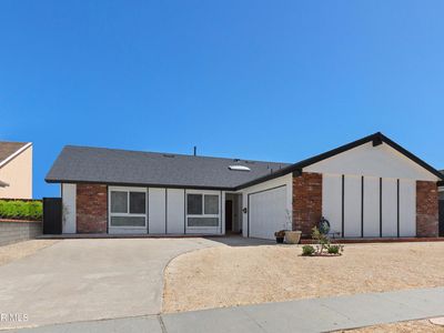 8498 Hollister St, Ventura, CA, 93004
