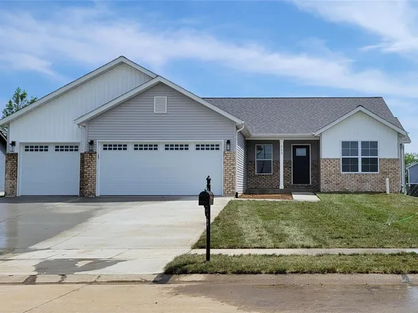 553 Eisenhower Blvd, Troy, IL 62294
