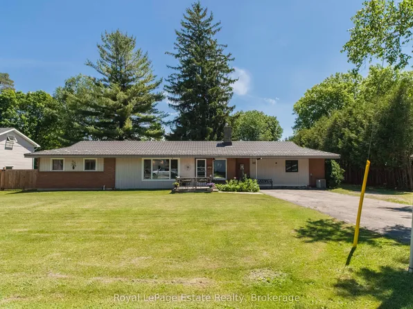 497 Elizabeth St, South Bruce Peninsula, ON N0H 1P0
