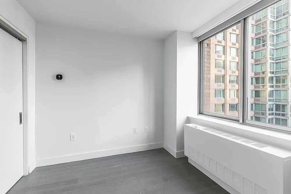 101 West End Avenue — Photo 3