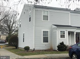 859 Old Silver Spring Rd, Mechanicsburg, PA 17055