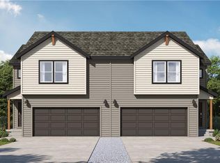 3547 SE Kings Tree Dr, Lees Summit, MO 64083