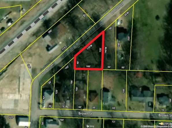 1612 Dodson St, Humboldt, TN 38343