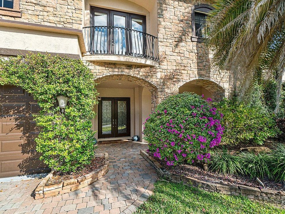 1st image of 10573 Versailles Blvd