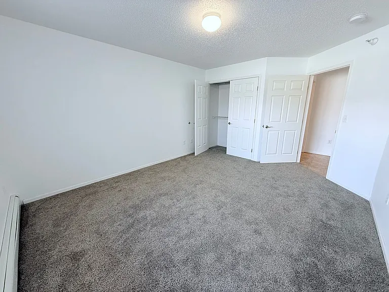 Old Orchard Apartments — Photo 33