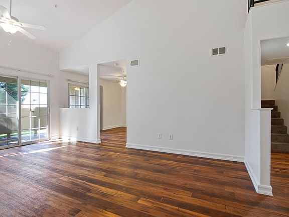 4th image of 207 Sipple St #3B-2Ba