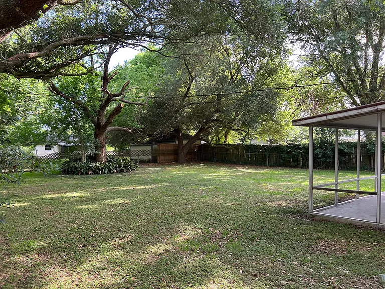 9175 Gardner St — Photo 2