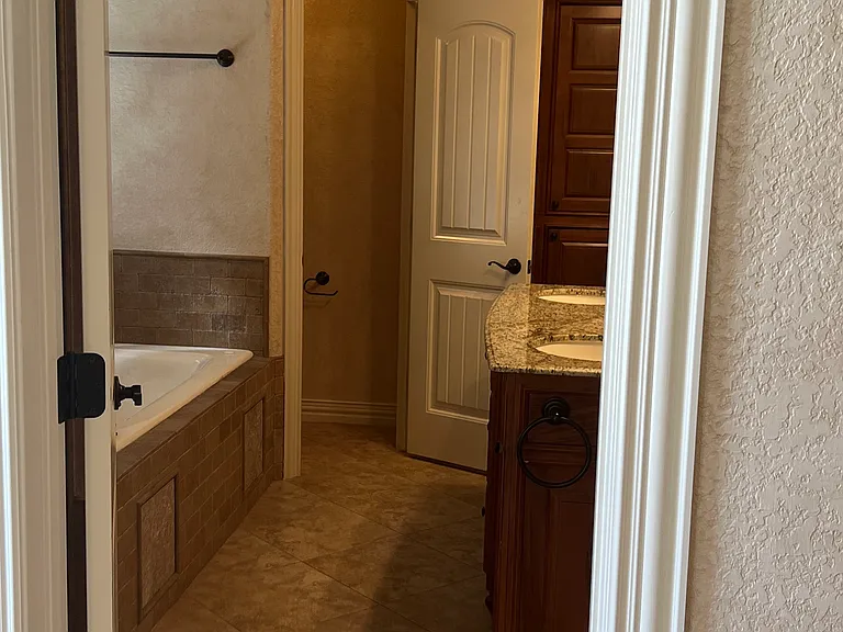 4004 SW Grace Farms Ave — Photo 12