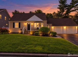 81 Lois Ave, East Brunswick, NJ 08816