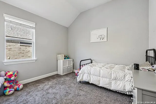 131 Dovetail St — Photo 26