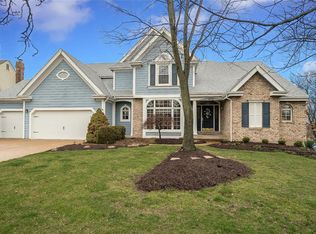 412 Morning Oaks Ct, Ballwin, MO 63021