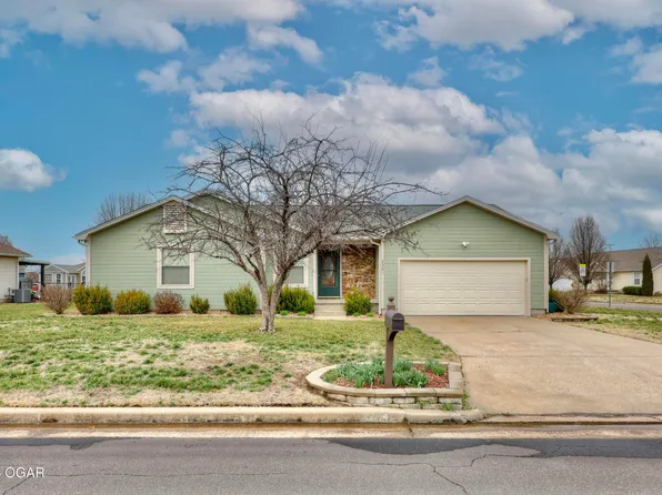 2301 W 25th St, Joplin, MO 64804