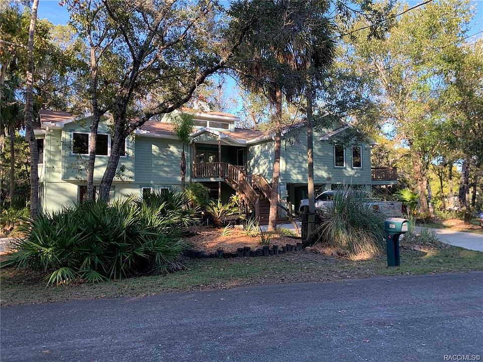 1st image of 6839 S Bassett Dr