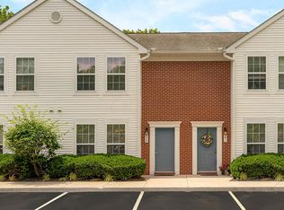 239 Sunset Cv, Columbus, OH 43202