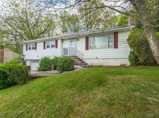 24 Polhemus Ter, Whippany, NJ