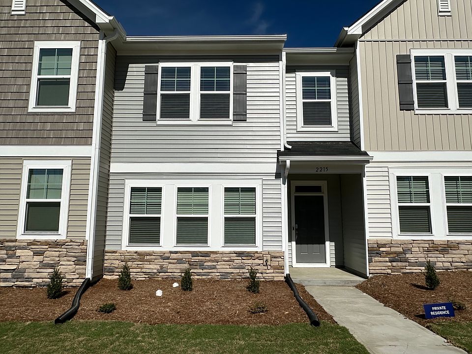 1st image of 2215 Mica Ridge Ln