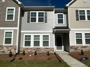 2215 Mica Ridge Ln, Durham, NC 27703