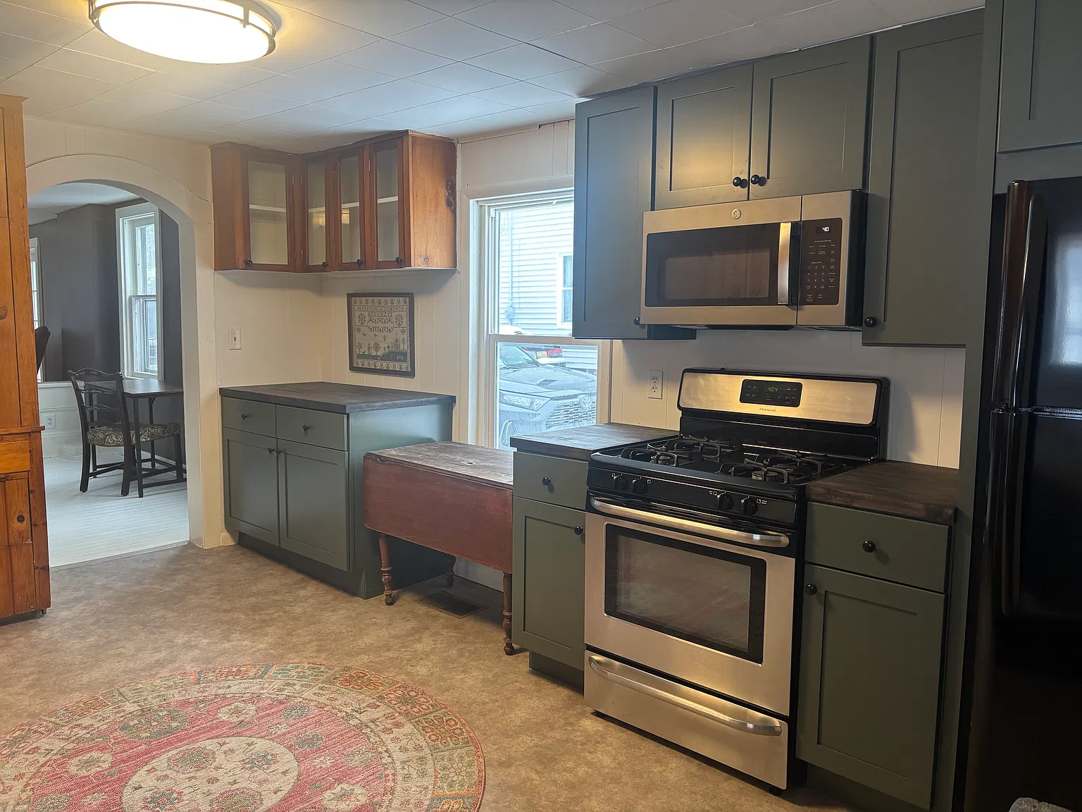 3 bed, 1600 sqft, $1,725 — Photo 4